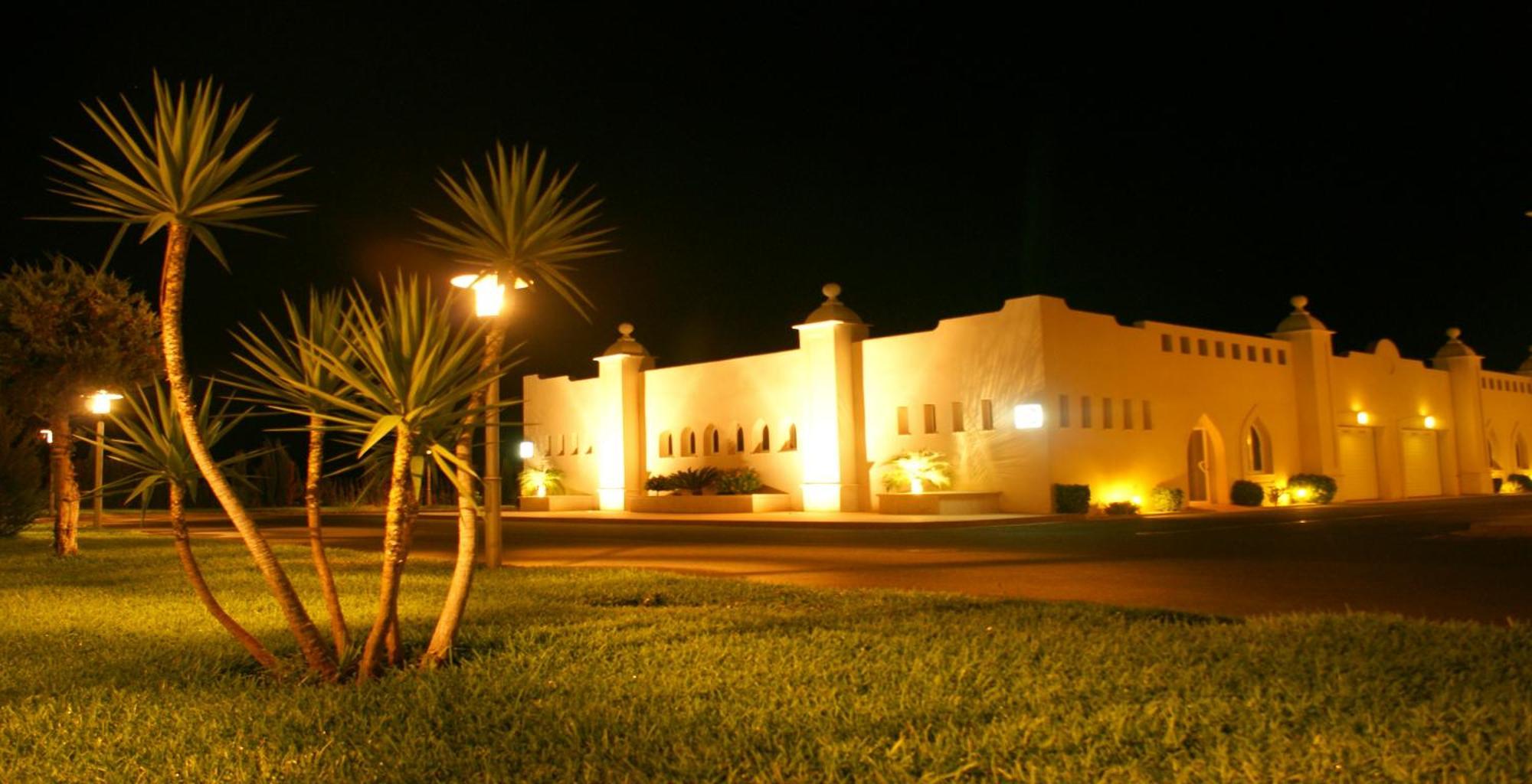 Alcalá de Guadaira Hotel Alkalat מראה חיצוני תמונה