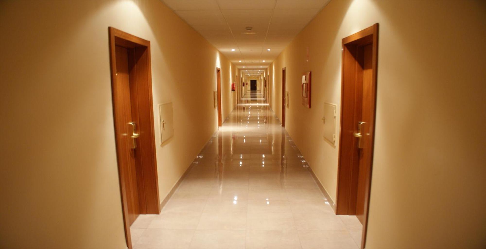 Alcalá de Guadaira Hotel Alkalat מראה חיצוני תמונה