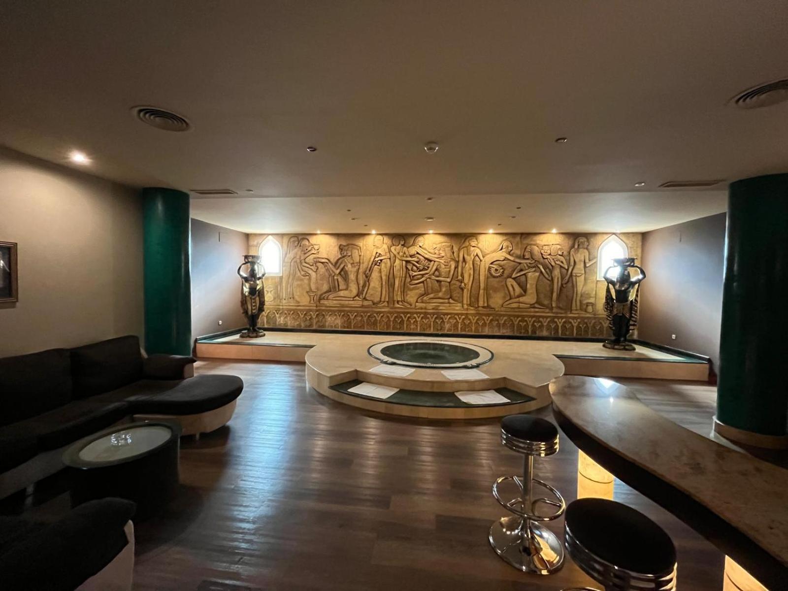 Alcalá de Guadaira Hotel Alkalat מראה חיצוני תמונה