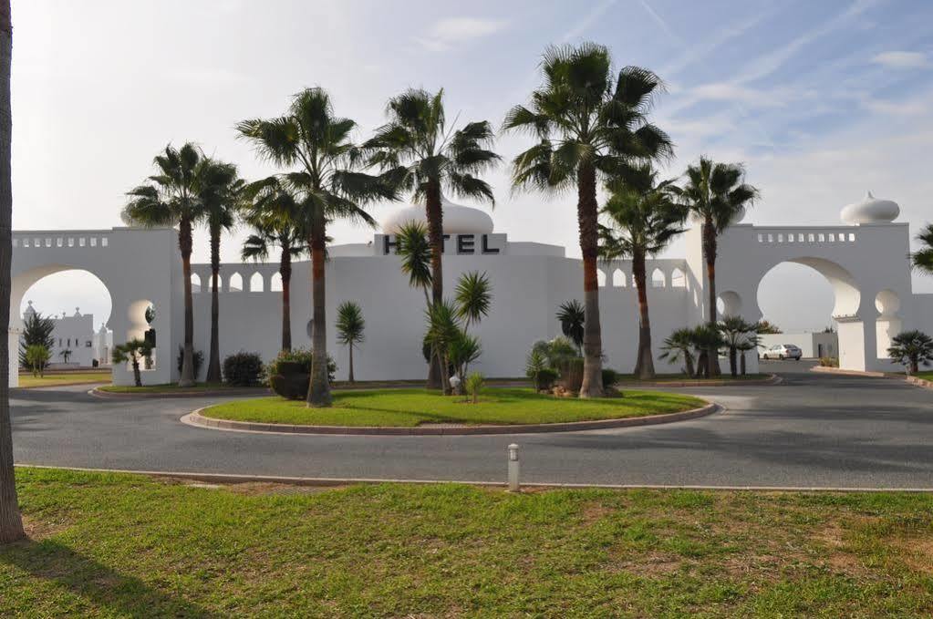 Alcalá de Guadaira Hotel Alkalat מראה חיצוני תמונה